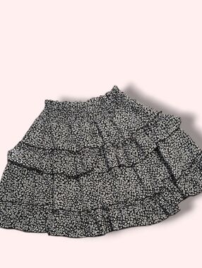 Altar'd State Black & White Daisy Ruffle Mini Skirt